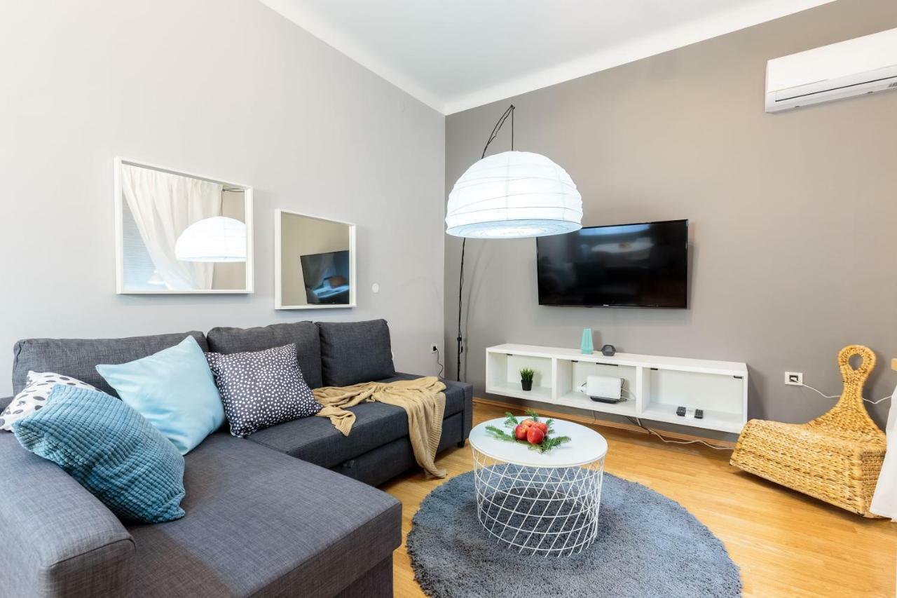 Apartment Dolac In Center Of Town ริเยกา ภายนอก รูปภาพ