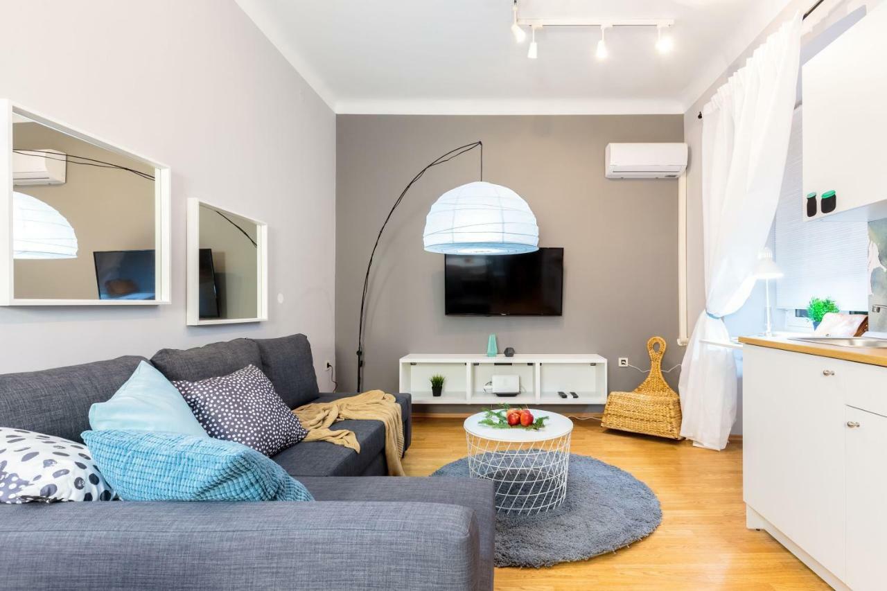 Apartment Dolac In Center Of Town ริเยกา ภายนอก รูปภาพ